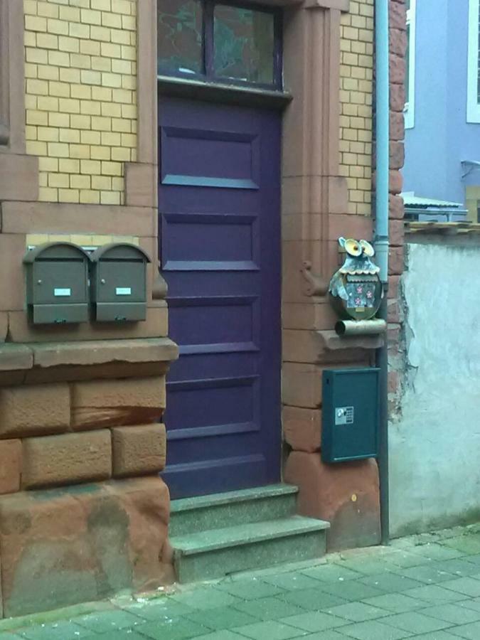 Doppelbettzimmer Mit Bad Кайзерслаутерн Екстер'єр фото